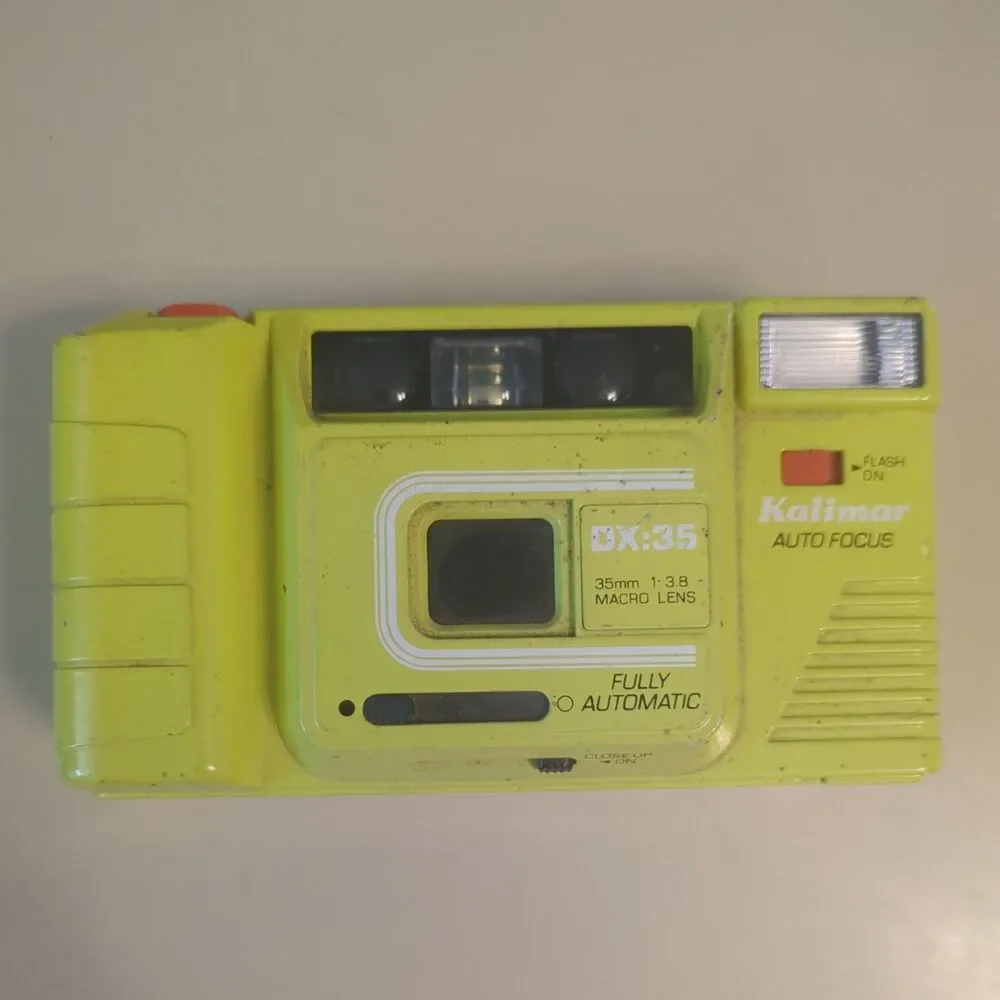 Vintage VTG Kalimar DX:35 Yellow 35mm Auto Focus Camera-circa 1985 Not Tested